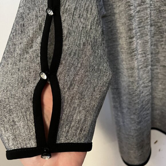 Joseph Ribkoff Silver Metallic Melange Black Tunic Cold Shoulder Sparkle Buttons - Picture 4 of 11